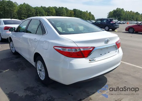 2017 Toyota Camry Le z USA, uszkodzony, nr VIN 4T1BF1FK9HU426081